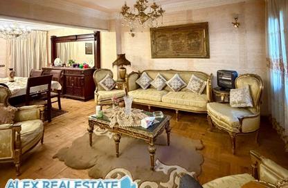Apartment - 2 Bedrooms - 1 Bathroom for rent in Roushdy St. - Roushdy - Hay Sharq - Alexandria