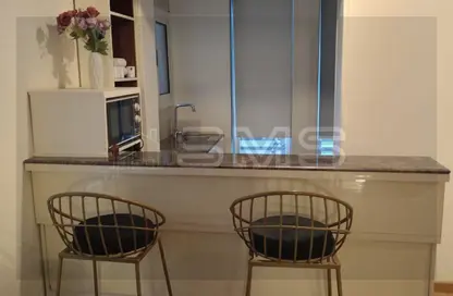 شقة - غرفة نوم - 2 حمامات للايجار في غرب الجولف - كمبوندات القطامية - القطامية - مدينة القاهرة الجديدة - القاهرة