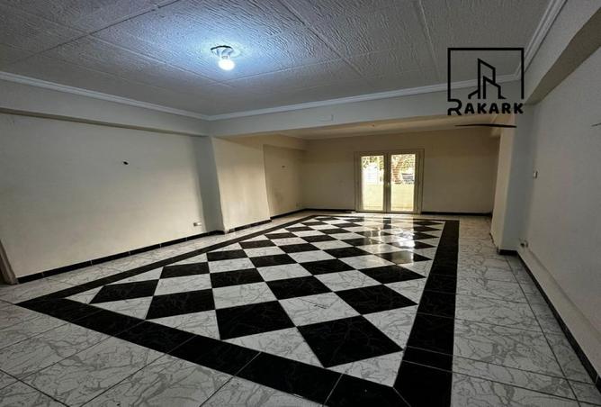 8581718 - Property Image 2