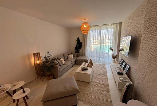 97726848 - Property Image 2