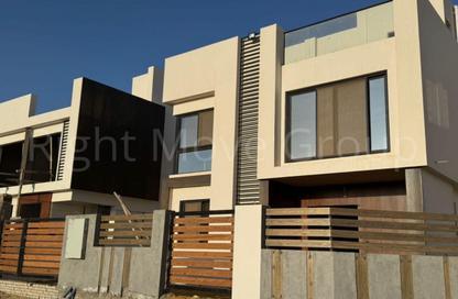 Villa - 6 Bedrooms - 4 Bathrooms for sale in Moon Hills 3 - 6 October City - Giza