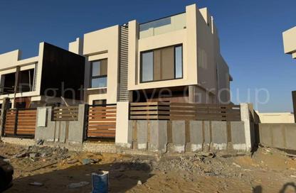 Villa - 6 Bedrooms - 4 Bathrooms for sale in Moon Hills 3 - 6 October City - Giza