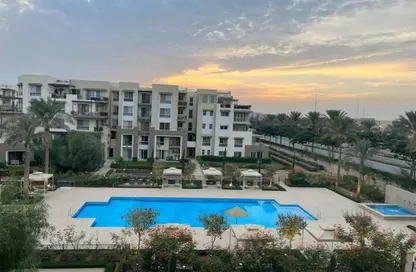 Apartment - 2 Bedrooms - 2 Bathrooms for sale in The Fourteen Golf Residences - Uptown Cairo - Mokattam - Cairo