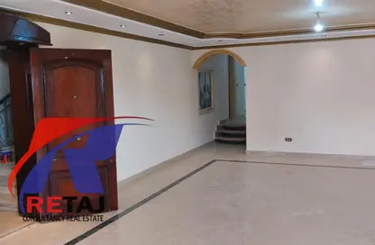 شقة - 3 غرف نوم - 2 حمامات للايجار في شارع مكرم عبيد - المنطقة السادسة - مدينة نصر - القاهرة