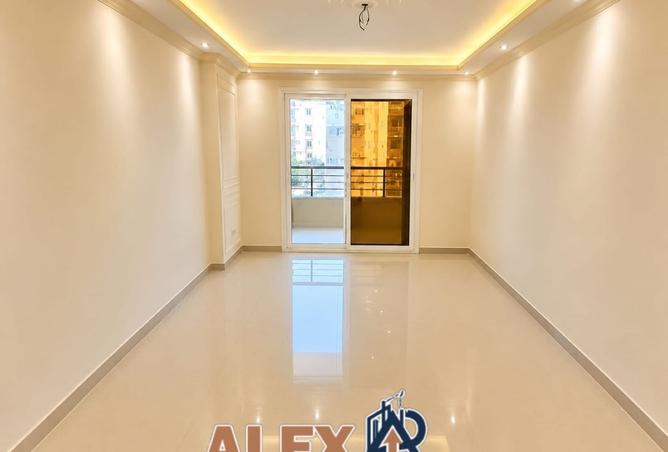 94099825 - صورة العقار 3