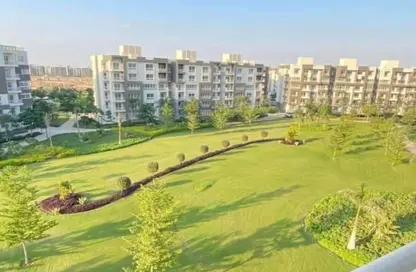 شقة - 3 غرف نوم - 3 حمامات للايجار في B12 - مدينتي - القاهرة