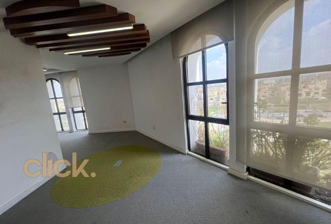81842041 - Property Image 3