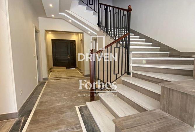 77060401 - Property Image 3