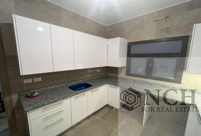 8580366 - Property Image 3