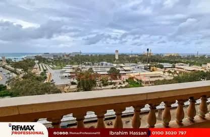 Apartment - 3 Bedrooms - 3 Bathrooms for sale in Malak Hefny St. - El Mandara - Hay Than El Montazah - Alexandria