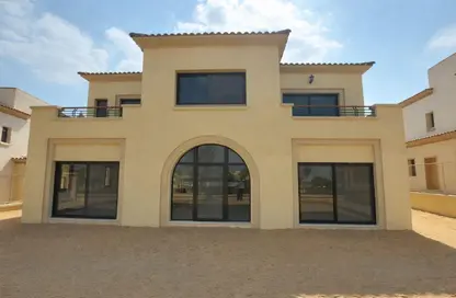 Villa - 4 Bedrooms - 5 Bathrooms for rent in Levana - Uptown Cairo - Mokattam - Cairo