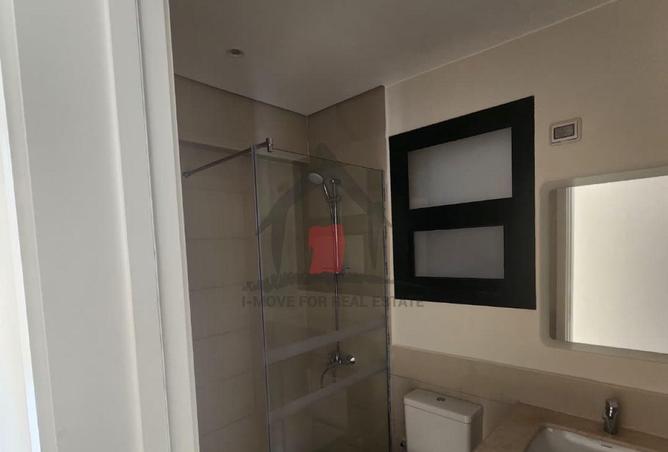 70364210 - Property Image 2