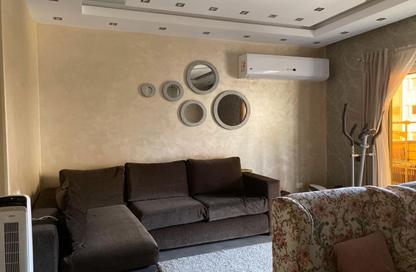 Apartment - 3 Bedrooms - 2 Bathrooms for rent in American University Housing District - 5th Settlement Compounds - The 5th Settlement - New Cairo City - Cairo