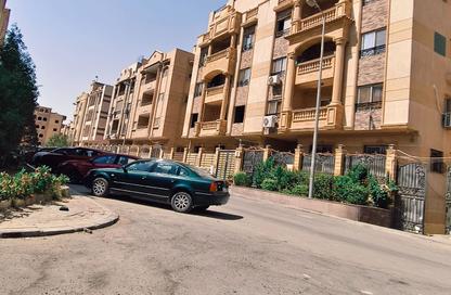 Apartment - 3 - 2 for sale in Abou El Houl - New Cairo City - Cairo