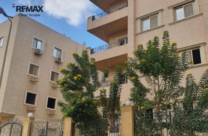 Apartment - 3 Bedrooms - 3 Bathrooms for sale in West Arabella - 5th Settlement Compounds - The 5th Settlement - New Cairo City - Cairo Apartment - 3 Bedrooms - 3 Bathrooms for sale in West Arabella - 5th Settlement Compounds - The 5th Settlement - New Cairo City - Cairo
