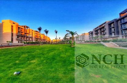 Apartment - 2 Bedrooms - 2 Bathrooms for sale in Moon Residences - Fifth Square - The 5th Settlement - New Cairo City - Cairo