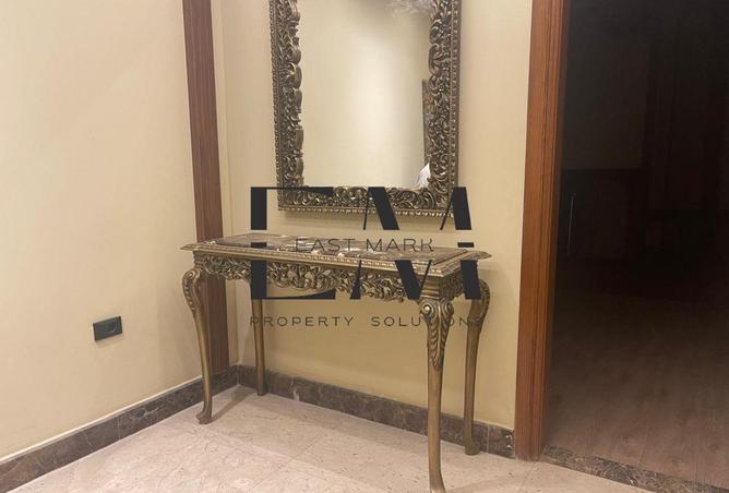 102910153 - Property Image 3