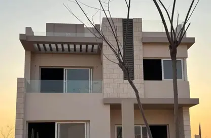 فيلا - 4 غرف نوم - 4 حمامات للبيع في تاونى - طريق مصر اسكندرية الصحراوي - الجيزة