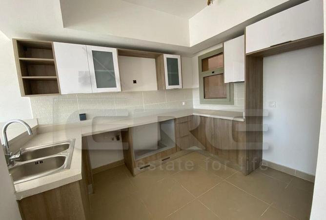 97440367 - Property Image 3