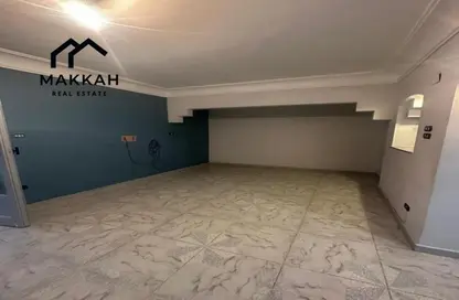 Apartment - 2 Bedrooms - 2 Bathrooms for rent in Salah Salem St. - Roxy - Heliopolis - Masr El Gedida - Cairo
