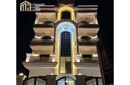 Apartment - 3 Bedrooms - 2 Bathrooms for sale in Al Nawadi St - Hadayek October - 6 October City - Giza