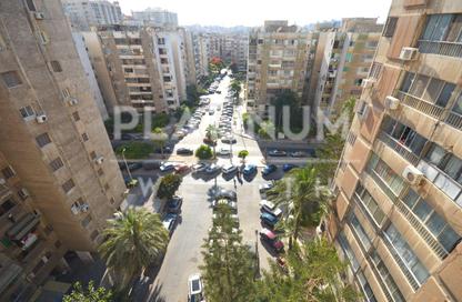Apartment - 2 Bedrooms - 1 Bathroom for sale in Garden City Smouha St. - Smouha - Hay Sharq - Alexandria Apartment - 2 Bedrooms - 1 Bathroom for sale in Garden City Smouha St. - Smouha - Hay Sharq - Alexandria
