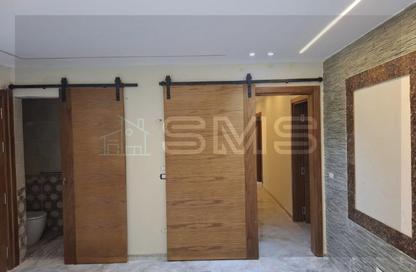 Apartment - 4 Bedrooms - 3 Bathrooms for rent in Stone Residence - 5th Settlement Compounds - The 5th Settlement - New Cairo City - Cairo