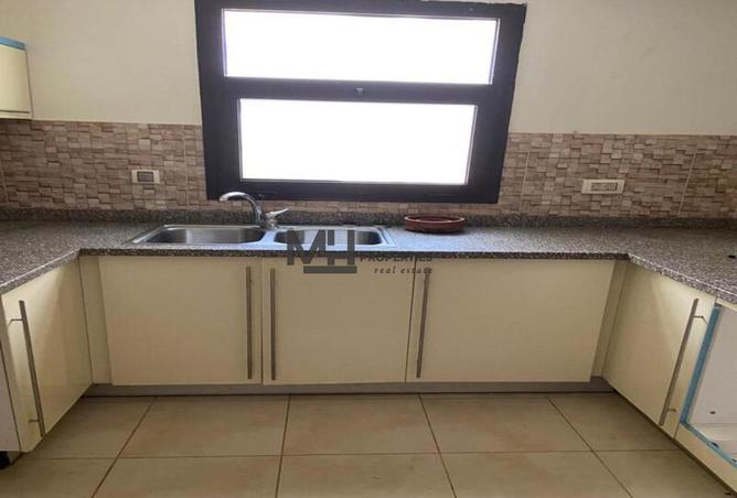 64126542 - Property Image 3