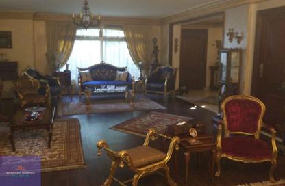 Duplex - 5 Bedrooms - 5 Bathrooms for rent in Street 14 - Maadi - Hay El Maadi - Cairo