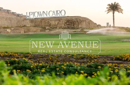 Apartment - 2 Bedrooms - 2 Bathrooms for sale in Uptown Cairo - Mokattam - Cairo