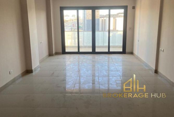 8627819 - Property Image 2