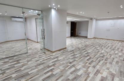 Office Space - Studio - 2 Bathrooms for rent in Rayhanah Plaza - Zahraa El Maadi - Hay El Maadi - Cairo