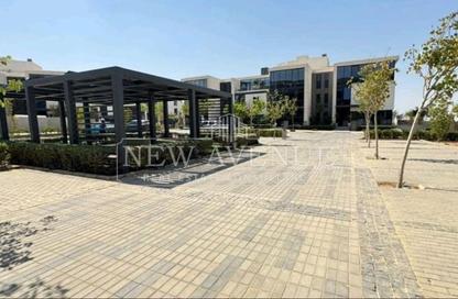 Whole Building - Studio - 1 Bathroom for sale in Heartwork - The 5th Settlement - New Cairo City - Cairo