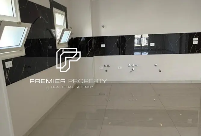 111583216 - Property Image 2