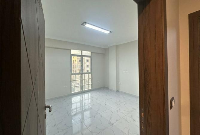 96577200 - Property Image 2