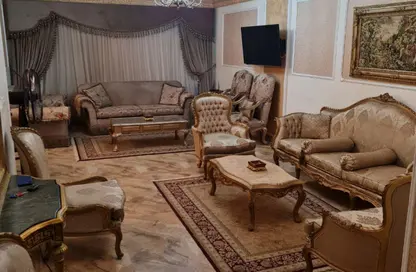 شقة - 3 غرف نوم - 3 حمامات للايجار في شارع يوسف السباعي - الرحاب المرحلة الأولى - الرحاب - مدينة القاهرة الجديدة - القاهرة