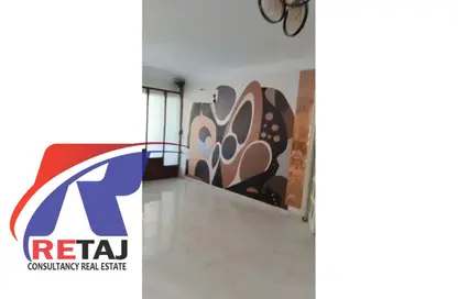 Apartment - 2 Bedrooms - 1 Bathroom for rent in Ahmed Fakhry St. - 6th Zone - Nasr City - Cairo