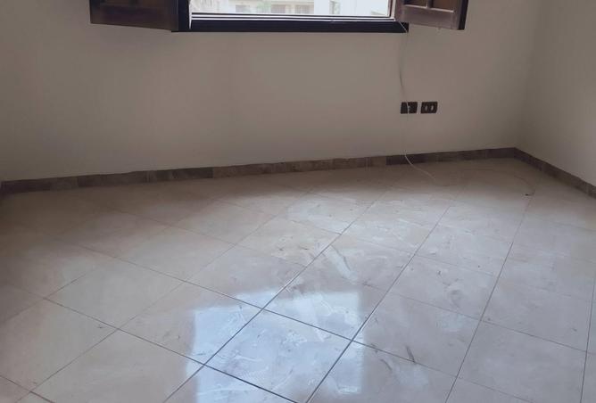 70095544 - صورة العقار 3