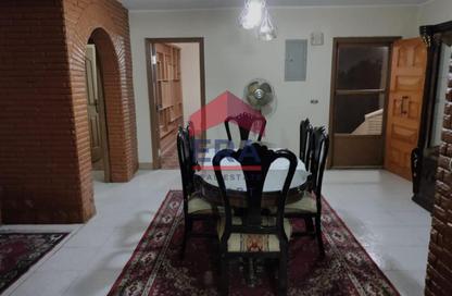 Apartment - 2 Bedrooms - 1 Bathroom for rent in Street 11 - Maadi - Hay El Maadi - Cairo