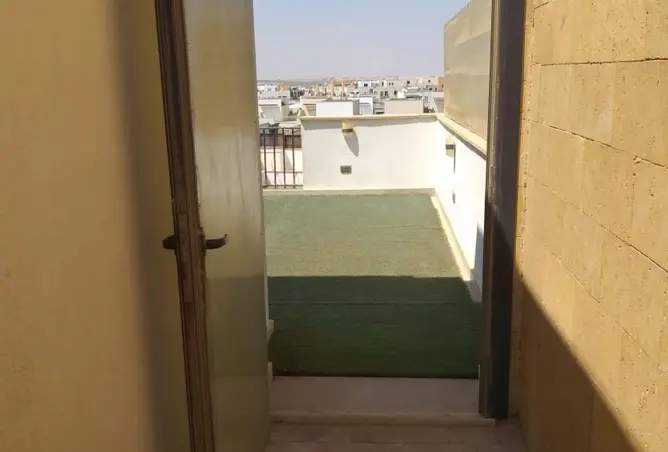 121146983 - Property Image 2