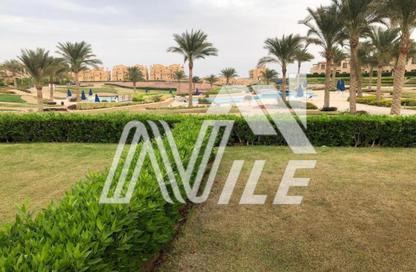 Apartment - 2 Bedrooms - 2 Bathrooms for sale in La Vista Topaz - La Vista - Al Ain Al Sokhna - Suez