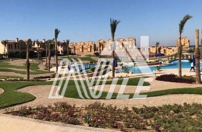 Apartment - 2 Bedrooms - 2 Bathrooms for sale in La Vista Topaz - La Vista - Al Ain Al Sokhna - Suez