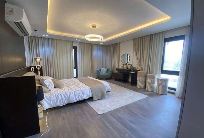 82100452 - Property Image 3