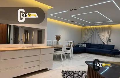 شقة - 2 غرف نوم - 1 حمام للايجار في شارع طلعت مصطفي - الرحاب المرحلة الخامسة - الرحاب - مدينة القاهرة الجديدة - القاهرة