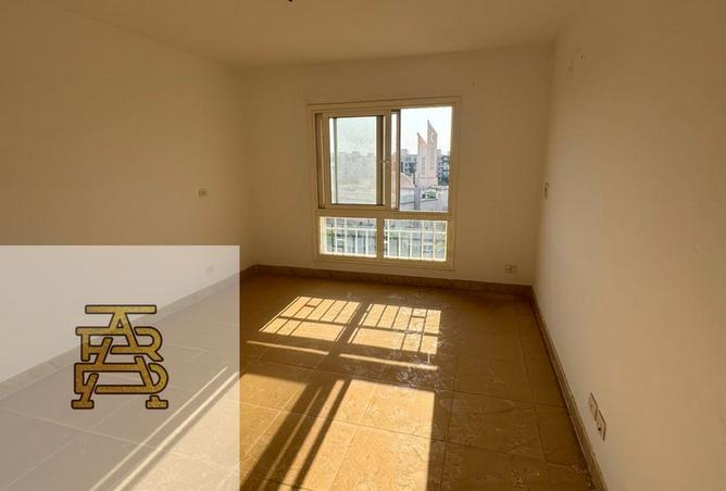 90729743 - صورة العقار 3