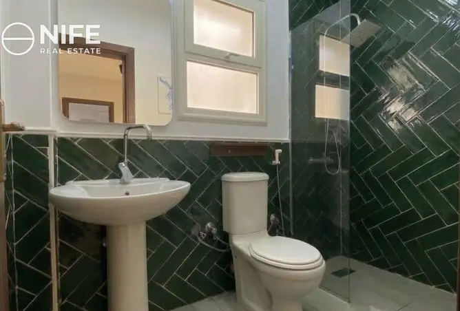 121658894 - Property Image 3