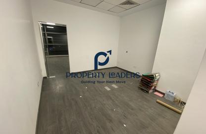 Office Space - Studio - 1 Bathroom for rent in Arkan Plaza - 26th of July Corridor - Sheikh Zayed City - Giza