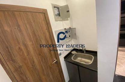 Office Space - Studio - 1 Bathroom for rent in Arkan Plaza - 26th of July Corridor - Sheikh Zayed City - Giza
