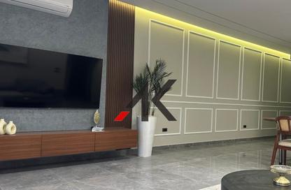 Apartment - 2 Bedrooms - 2 Bathrooms for rent in Lake View Residence - 5th Settlement Compounds - The 5th Settlement - New Cairo City - Cairo
