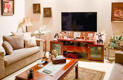 Apartment - 3 Bedrooms - 3 Bathrooms for sale in Mostafa Maher St. - Glim - Hay Sharq - Alexandria